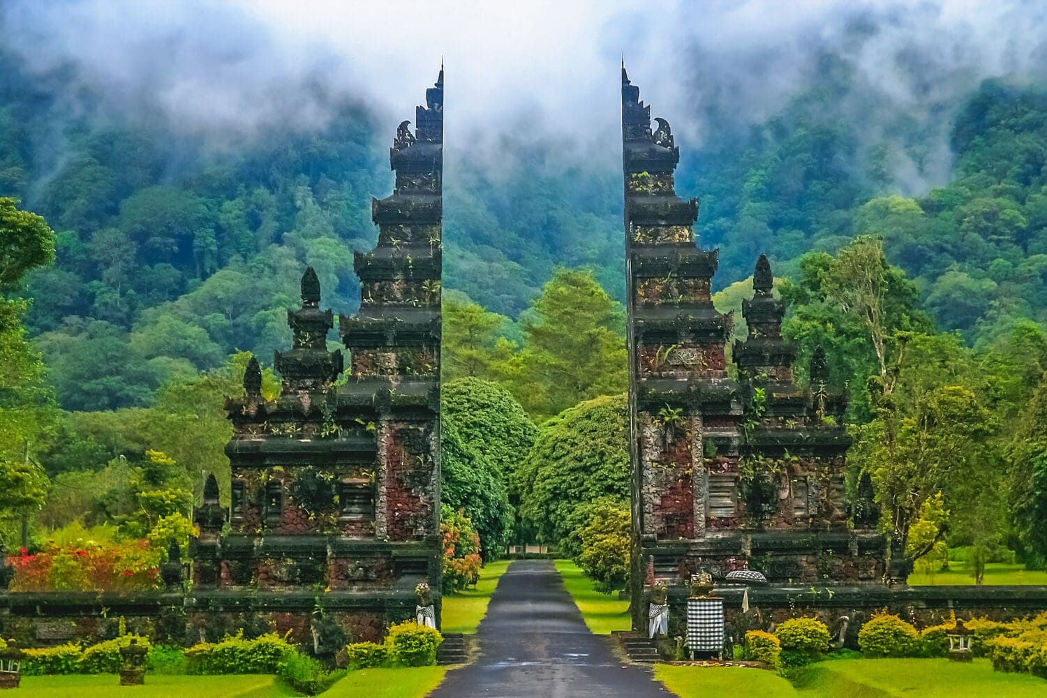 Bali Honeymoon - Villas & Volcanoes